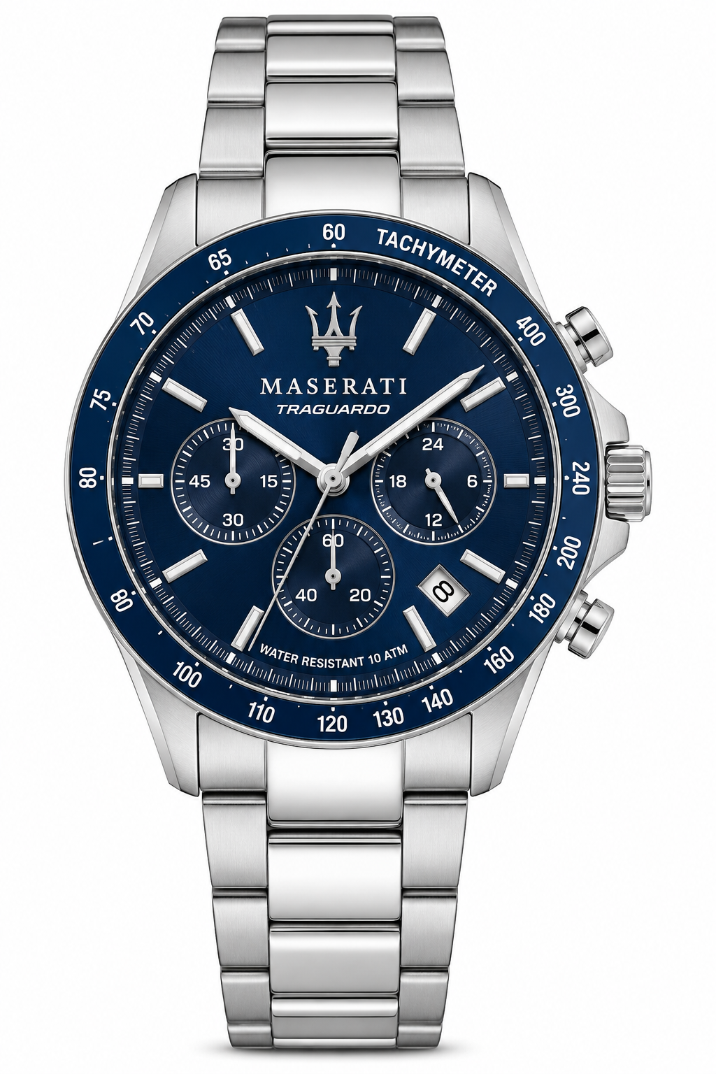 Die Traguardo Maserati Herrenuhr  besticht durch ein silberfarbenes Armband und ein Edelstahlgeh&auml;use. Mit einem 43 mm Geh&auml;use, Datumsfunktion und einer Wasserdichtigkeit bis 10 ATM ist sie robust und stilvoll. Perfekt f&uuml;r elegante Anl&auml;sse, passt sie ideal zu einem klassischen Anzug oder einem gepflegten Casual-Look. Zustand: Neu.