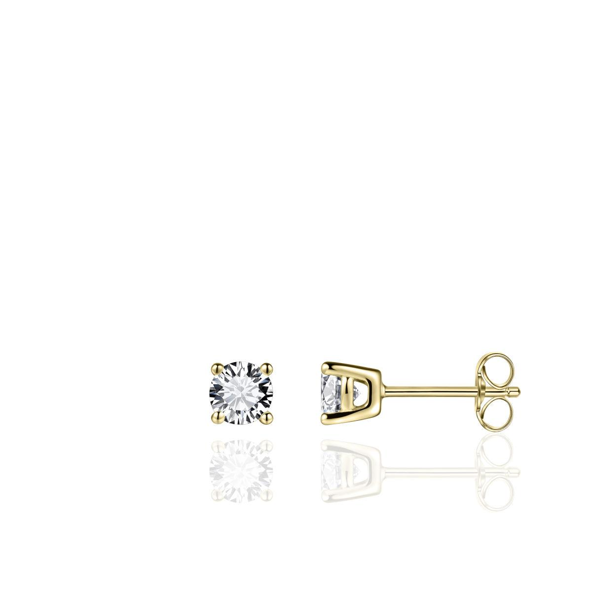 De Gisser zilver vergulde oorknoppen met zirkonia (modelnummer E1021/5Y) is een elegante en stijlvolle toevoeging aan elke sieradencollectie. Deze stijlvolle stud oorbellen zijn gemaakt van zilver en verguld, en versierd met fonkelende zirkonia's van 5mm. Ideaal voor dagelijks gebruik of speciale gelegenheden. Combineer met een chique blouse voor een verfijnde look.