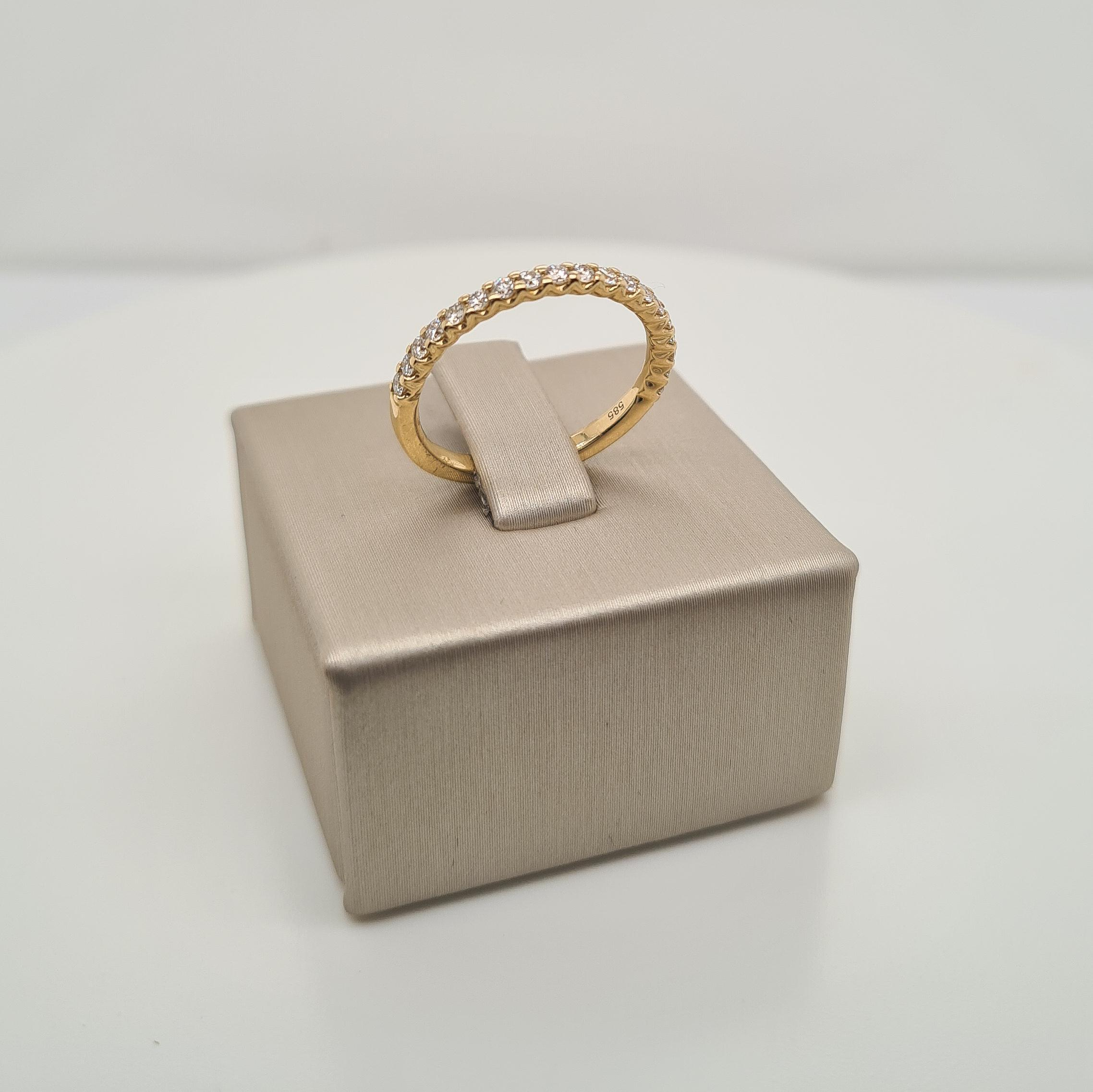 14krt gouden ring met diamant