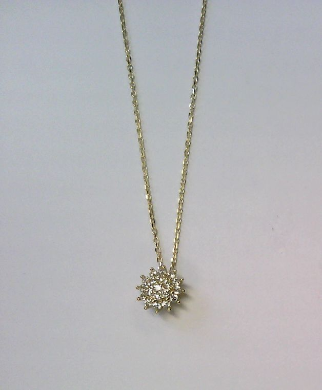 Das Collier mit der Modellnummer 6-214194-001 besteht aus 333er Gelbgold und Zirkonia-Steinen und hat eine L&auml;nge von 42+3 cm. Es geh&ouml;rt zur Kategorie Schmuck, Untertyp Halsketten. Dieses edle Schmuckst&uuml;ck erg&auml;nzt elegante Outfits perfekt und kann sowohl zu formellen Anl&auml;ssen als auch im Alltag stilvoll getragen werden.