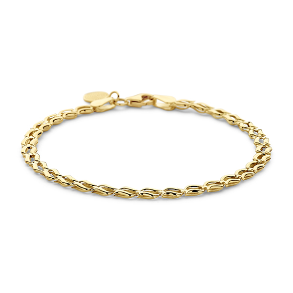 De Swing Gouden armband  een elegante armband van 14 karaat goud. Met een lengte van 18 cm past het perfect aan de pols. Deze armband heeft een minimalistische uitstraling zonder glans, ideaal voor zowel dagelijkse als speciale gelegenheden. Draag hem solo voor een verfijnde look of samen met andere sieraden voor een trendy accent.