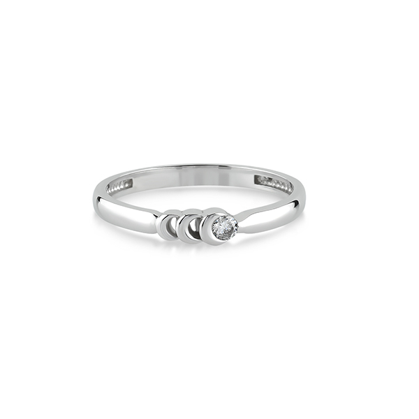 Dit is een sieraad van het merk Swing Jewels gemaakt voor dames.
De specificaties zijn als volgt:
Ringmaat: 58
