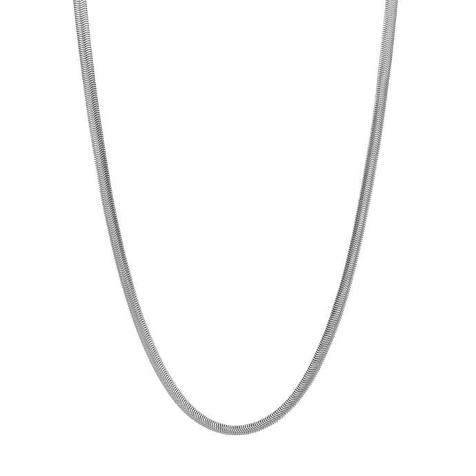 Diese Stahl Halskette CALMA, zeichnet sich durch ihre Neuartigkeit und ihren eleganten Schmuckcharakter aus. Sie ist eine stilvolle Halskette aus der Kategorie Schmuck. Tragen Sie sie am besten zu formellen Anl&auml;ssen oder als elegantes Accessoire im Alltag. Perfekt kombinierbar mit jedem Outfit f&uuml;r einen modernen, raffinierten Look.