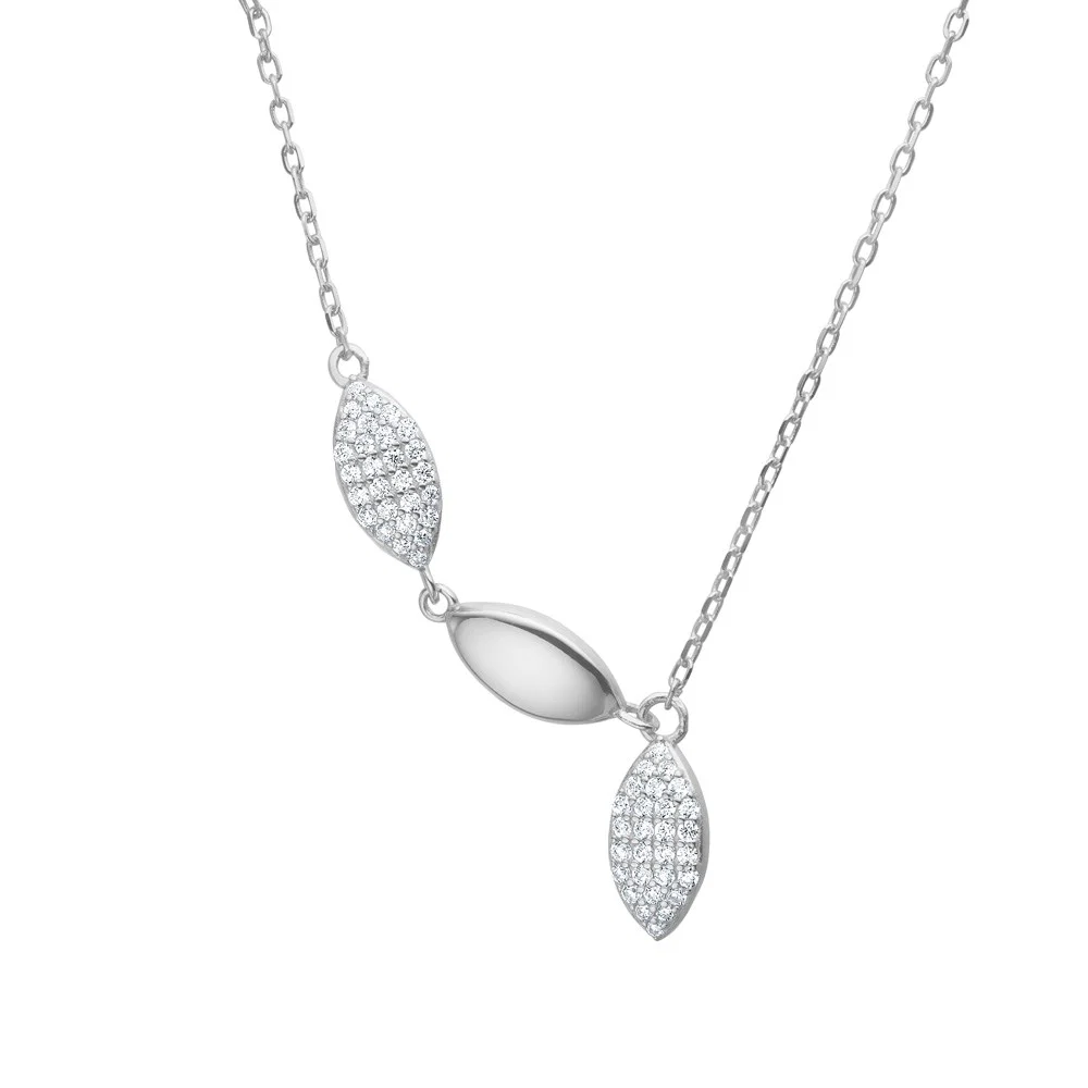 Die Rhodinierte Silber Halskette TINENOR,  ist ein neues Schmuckst&uuml;ck der Kategorie Halskette. Ideal f&uuml;r formelle Anl&auml;sse oder als eleganter Alltagsbegleiter. Tragen Sie es alleine f&uuml;r einen minimalistischen Look oder kombinieren Sie es mit anderen Halsketten f&uuml;r einen trendigen Layering-Stil. Perfekt f&uuml;r den modernen, stilbewussten Tr&auml;ger.