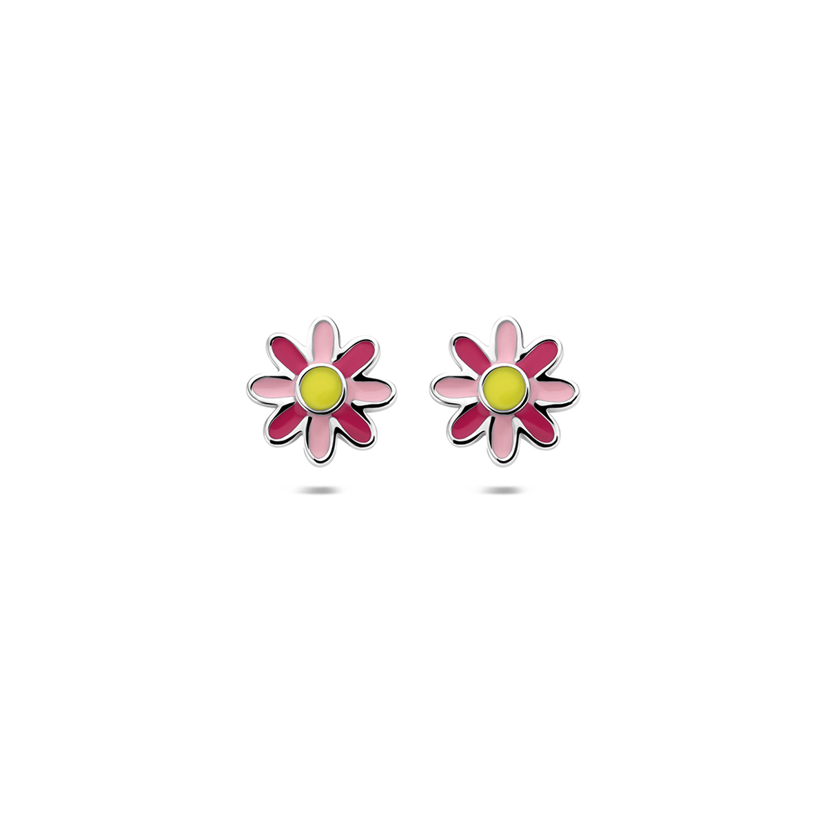 Gerhodineerd 925 zilveren oorknoppen uitgevoerd met emaille bloem. De oorknoppen hebben een afmeting van 8x8mm.