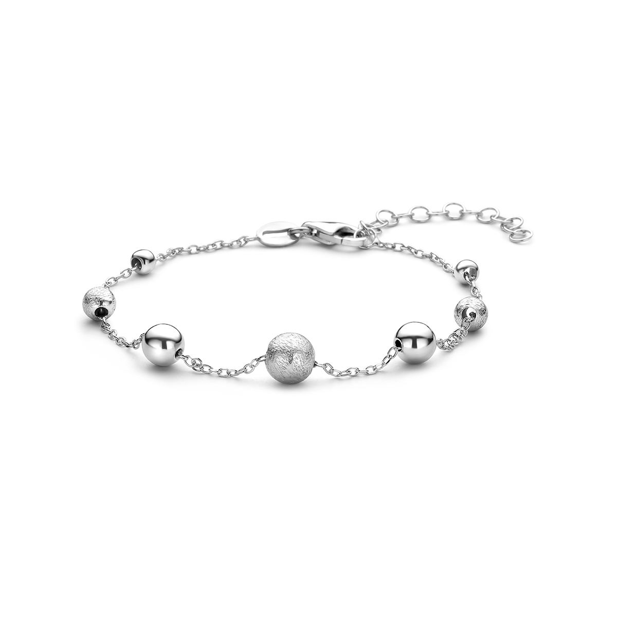 Gerhodineerd 925 zilveren armband met bolletjes. De armband heeft een lengte van 16cm met 3cm extensie. Uitgevoerd met een karabijnsluiting.