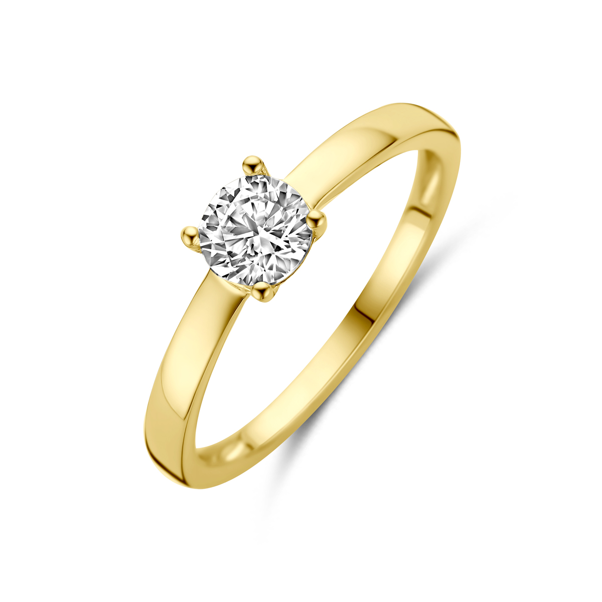 De Zilver vergulde ring zirkonia met modelnummer 2104328 biedt schitterende zirkonia-steentjes voor een luxueuze uitstraling. Het vergulde zilveren ontwerp zorgt voor duurzaamheid en elegantie. Ideaal om te dragen als opvallend sieraad bij zowel formele als informele gelegenheden. Combineer met bijpassende oorbellen of een ketting voor een complete look. Perfect voor dagelijks gebruik of speciale momenten.