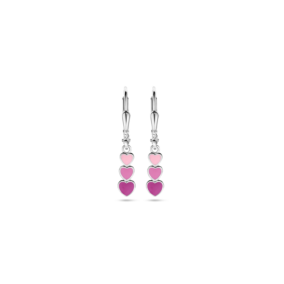 Gerhodineerd 925 zilveren oorhangers uitgevoerd met hartjes met lichtroze, roze en donkerroze emaille. De oorhangers hebben een totale hoogte van 25mm.