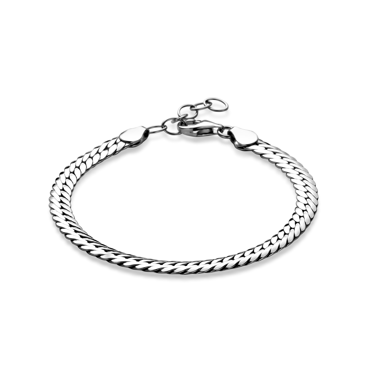 Gerhodineerd 925 zilveren armband uitgevoerd met een gourmette schakel van 5mm. De armband heeft een draaglengte van 17cm met 3cm extensie.