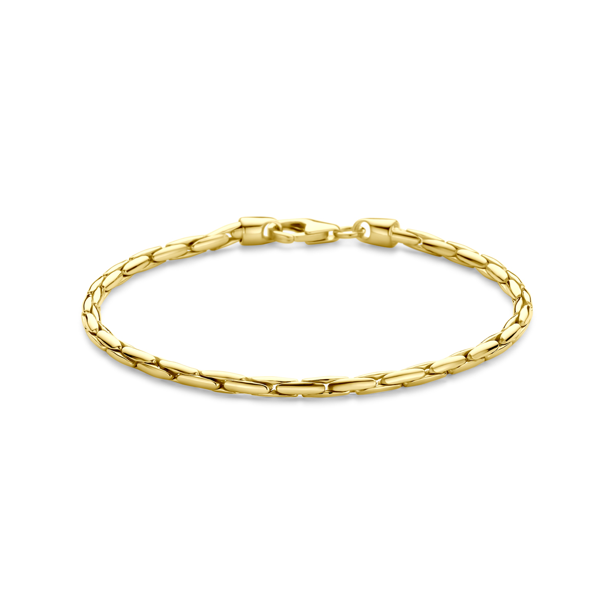 14k Geelgouden met een kern van 925 zilver. De schakelbreedte is 2.8mm. Uitgevoerd met karabijnsluiting.