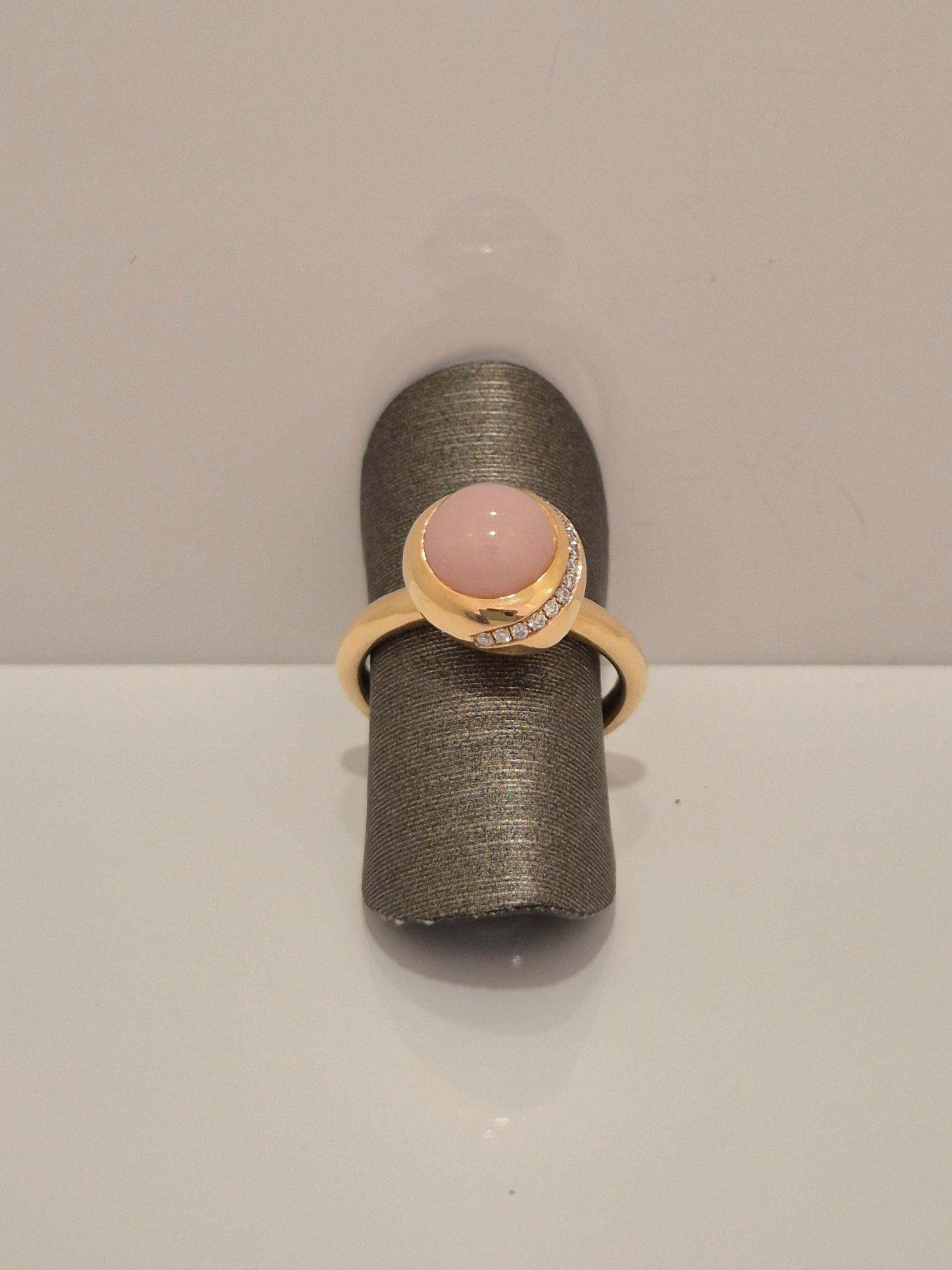 Artur Scholl 18krt ros&eacute; gouden ring met diamant en roze opaal