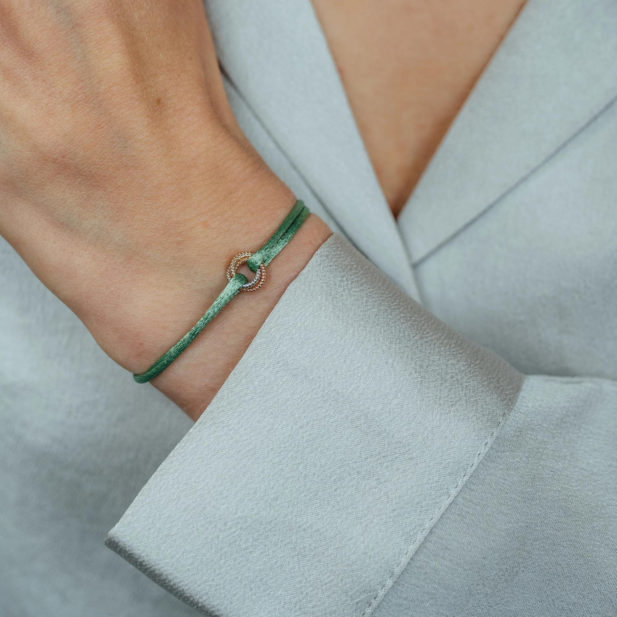 Just Franky bracelet tricolor vintage triple love cord op voorraad aan aubergine satijnen koord