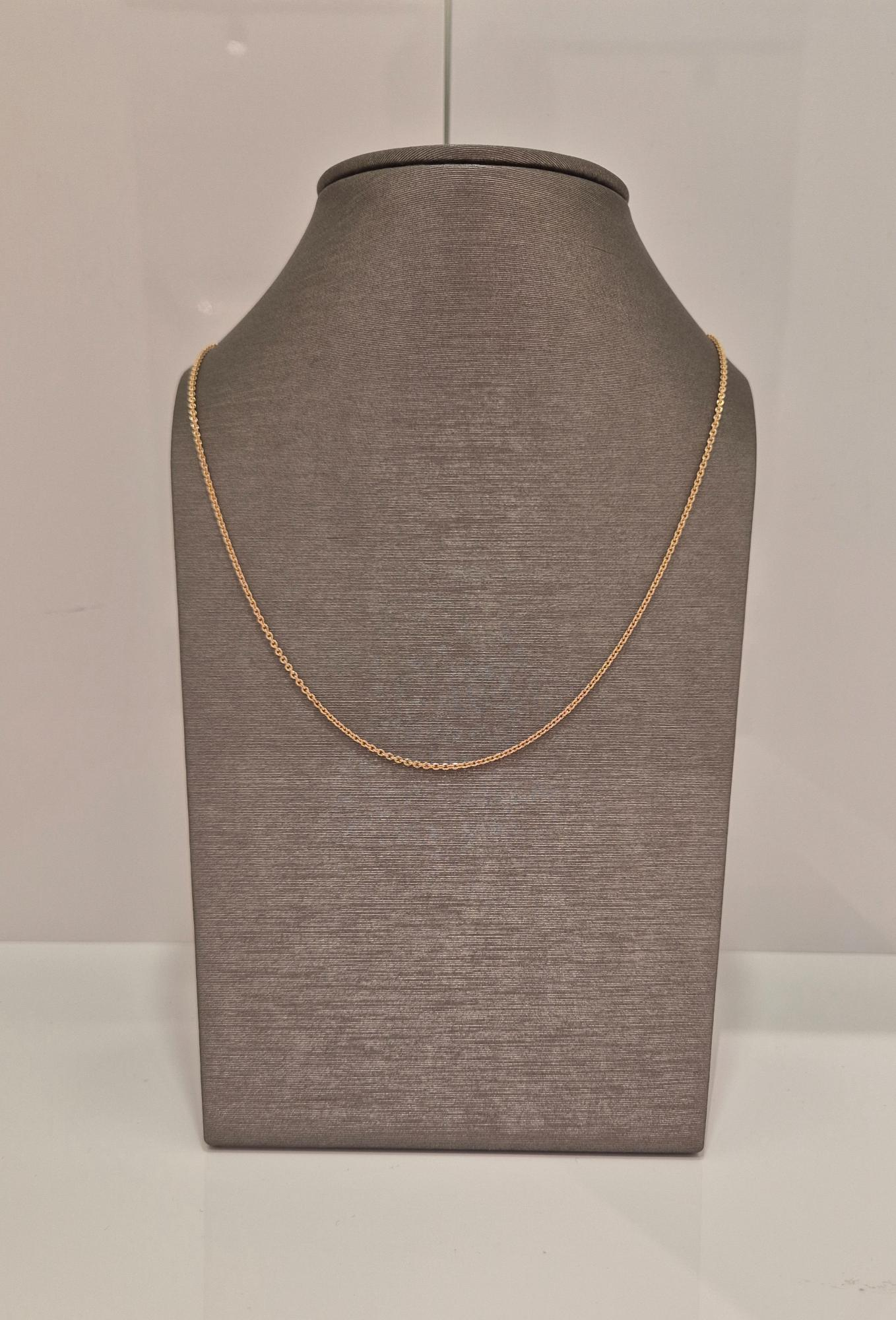 Deze 14krt ros&eacute; gouden anker collier van 60cm is een prachtig nieuw sieraad, hypoallergeen en gemaakt van 14 karaat goud. De ketting heeft een verfijnde ros&eacute;gouden kleur en is ideaal voor dagelijks gebruik of speciale gelegenheden. Draag het solo voor een subtiele uitstraling of combineer het met andere sieraden voor een trendy look.