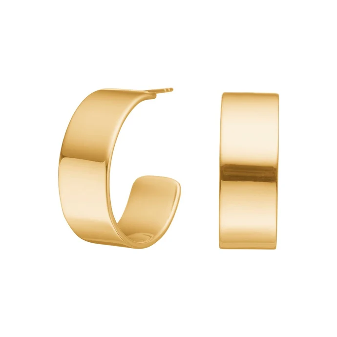 Stahl Creolen IP gold CALMA,  sind elegante Creolen aus Edelstahl in Goldoptik. Sie geh&ouml;ren zur Kategorie Schmuck und sind neu. Perfekt f&uuml;r einen stilvollen, modernen Look. Ideal kombiniert mit anderen goldenen Accessoires oder als Statement-Piece. Tragen Sie sie zu eleganter Abendgarderobe oder l&auml;ssigen Outfits f&uuml;r einen Hauch Glamour.