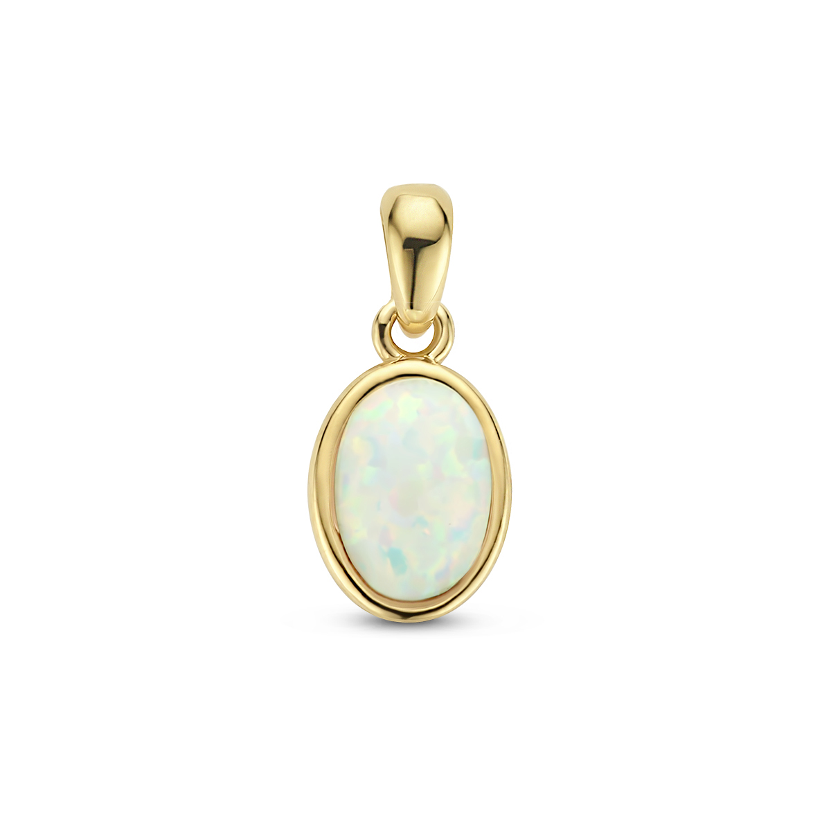 Prachtige gouden hanger met een ovaal geslepen witte opaal uit de eigen collectie van Juwelier Rijk Amsterdam. De edelsteen is gevat in een strakke, gladde gouden randzetting die zorgt voor een elegante uitstraling &eacute;n optimale bescherming. Perfect te combineren met elke gouden ketting.