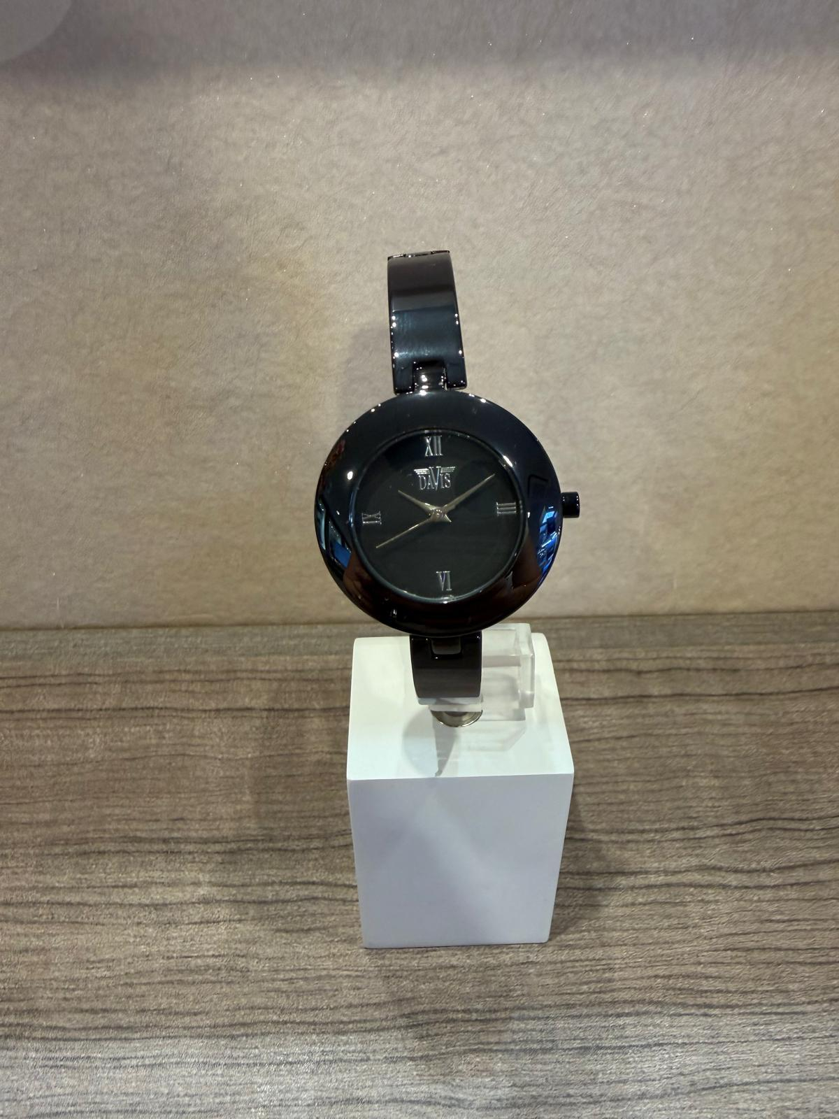Dames horloge Davis
zwart ceramic
Horloge is verstelbaar