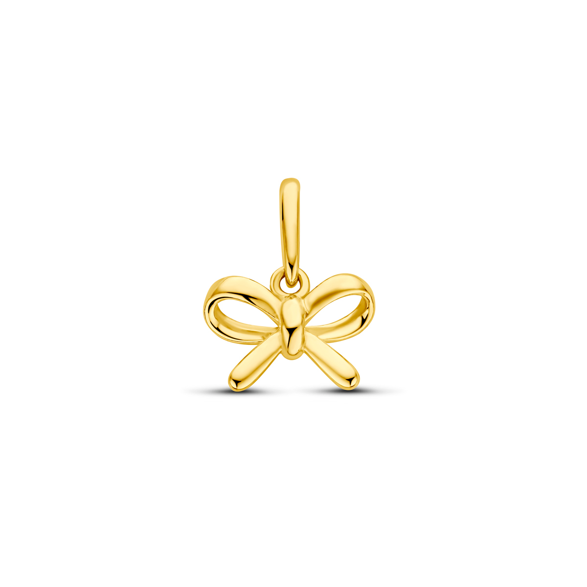 Sierlijke gouden strik hanger (12 mm) uit de eigen collectie van Juwelier Rijk Amsterdam. Deze romantische bedel heeft een elegante driedimensionale vorm met bolle lussen en vloeiende linten in een hoogglans afwerking. Een charmant sieraad dat staat voor verbondenheid en tijdloze stijl.