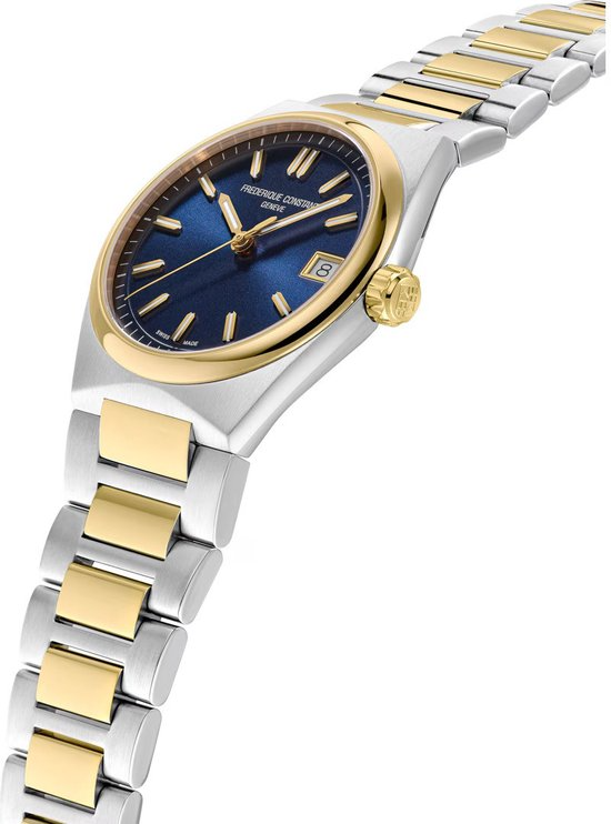 Deze stijlvolle horloge, modelnummer 7630428489991, beschikt over een roestvrijstalen kast en band in goud-zilverkleur. De blauwe wijzerplaat met zijdesatijnglans en strepenpatroon, gecombineerd met saffierglas, biedt een chique uitstraling. Ideaal voor dagelijks gebruik met zijn analoge quartz-beweging en datumfunctie. Waterbestendig tot 5 ATM. Draag het om je pols voor een elegante look.