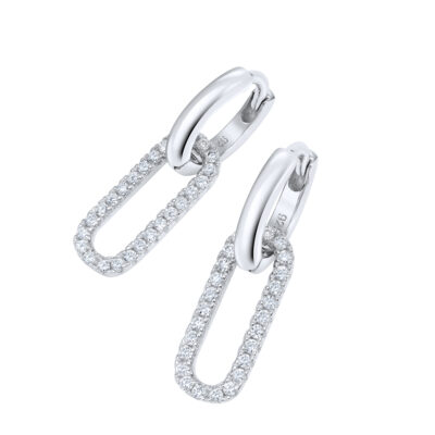 Creole Silber mit Einh&auml;nger oval Lab Grown (Modellnummer 414459) vereint Eleganz und Nachhaltigkeit. Diese Hoops sind mit labordiamantenen H&auml;nger-Details verziert und bestehen aus hochwertigem Silber. Sie sind ideal f&uuml;r besondere Anl&auml;sse oder um allt&auml;glichen Outfits einen Hauch von Glamour zu verleihen. Tragen Sie sie zu einem eleganten Abendkleid oder kombinieren Sie sie mit schlichter Alltagskleidung f&uuml;r ein stilvolles Upgrade.