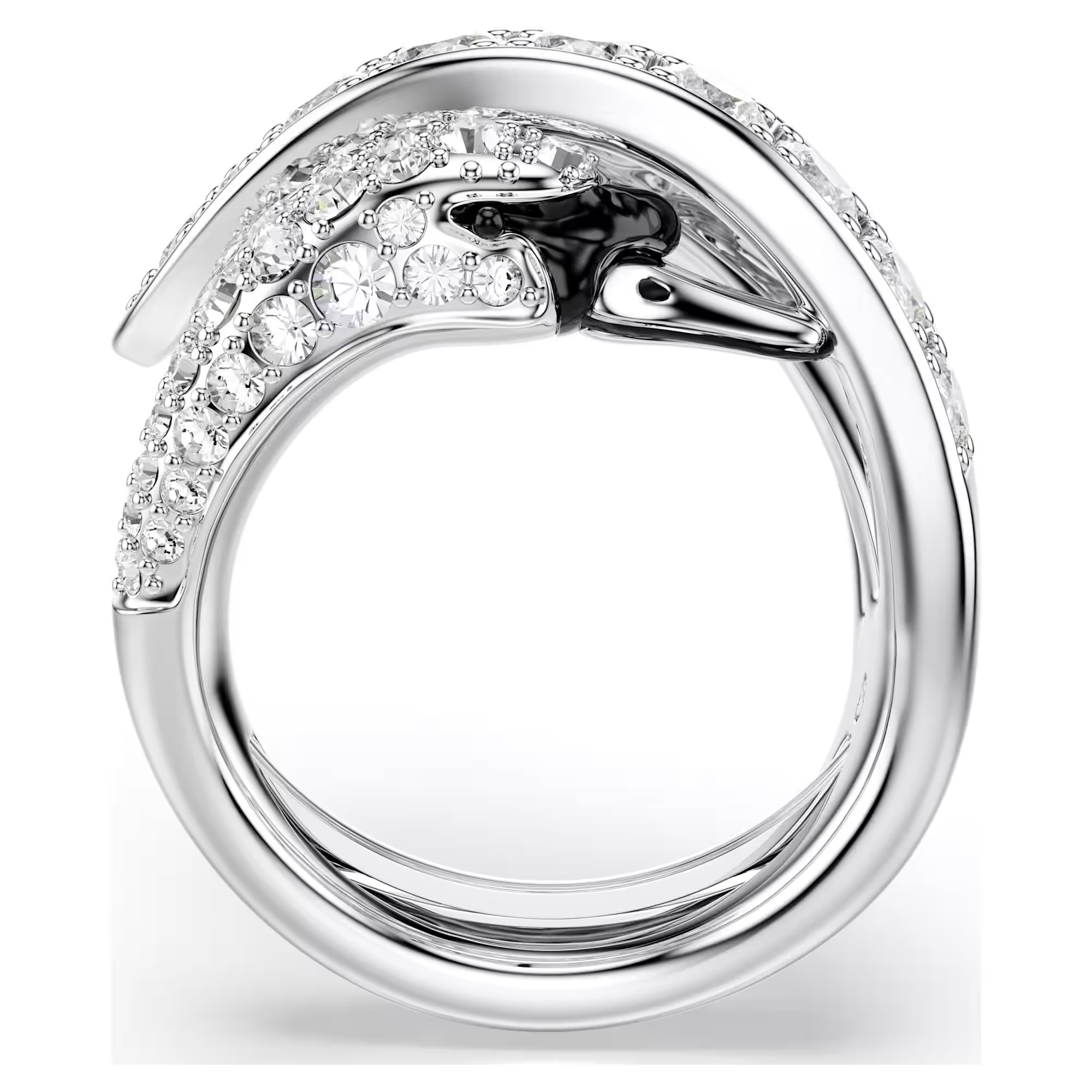 Deze verfijnd vervaardigde ring wikkelt zich om je vinger in de vorm van een zwaan. De elegante kop ligt verscholen tussen de zwierige vleugels en wordt beeldschoon geaccentueerd door het licht van Swarovski Zirkonia. Ge&iuml;nspireerd op de machtige Swarovski-zwaan brengen de veerachtige vormen van de Vienna-collectie een eerbetoon aan een traditie van creativiteit en savoir-faire.

Artikelnr.: 5762206
Collectie:  Vienna
Materiaal:  Kristallen, Rodium-verguld, Cubic zirconia
Kleur:  Wit
