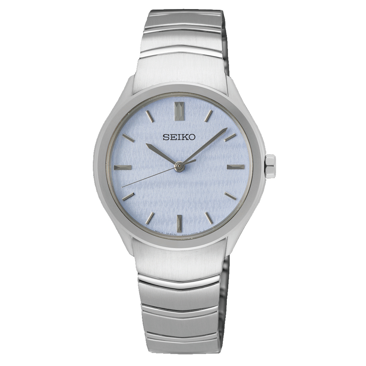 Dit is een horloge van het merk Seiko. Het is een analoog horloge gemaakt van staal. De diameter van de kast is 30 mm en de kast is 7 mm dik.
De verdere specificaties van het horloge zijn als volgt:
Kastvorm: rond
Kastkleur: zilverkleurig
Kastmateriaal: staal
Bandbreedte: 7.6 mm
Bandlengte: 220 mm
Sluiting: vouwsluiting met drukker
Wijzerplaatkleur: blauw
Glassoort: hardlex glas
Waterdichtheid: 5 ATM
Techniek: quartz