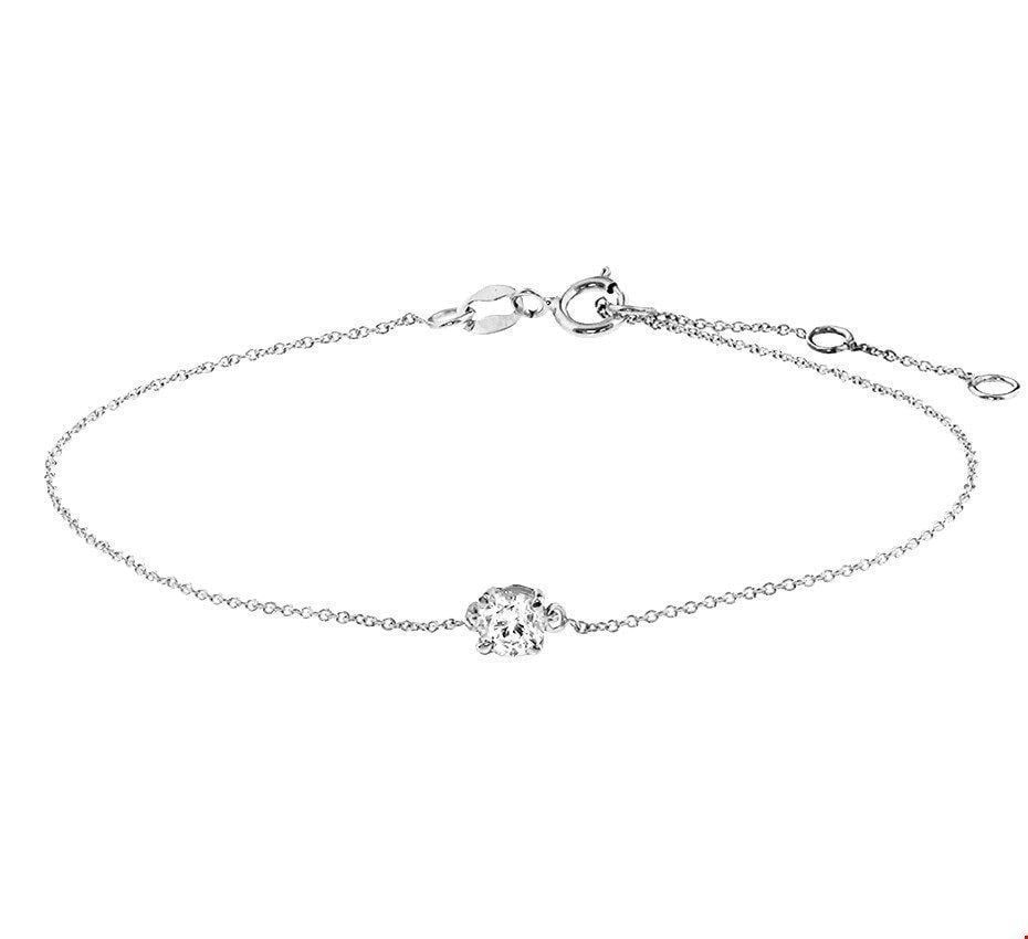 De 14K witgouden armband met zirkonia is een elegant sieraad van 14 karaat goud in een zilverkleurige afwerking. De armband meet 16,5 - 17,5 - 18,5 cm, perfect voor elke gelegenheid. Draag deze charmante armband alleen of combineer hem met andere sieraden voor een verfijnde look. Ideaal voor dagelijks gebruik of speciale gelegenheden.