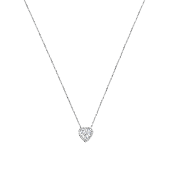 Deze verfijnde TI SENTO hartjesketting combineert romantische symboliek met heldere sprankeling. De ketting is vervaardigd uit hoogwaardige kwaliteit 925 sterling zilver en heeft een fijn zilveren kettinkje. In het midden hangt een hartvormig geslepen zirkonia steentje, geplaatst in een zilveren hartvormige zetting die de vorm van de steen elegant benadrukt. Draag deze zilveren ketting met hartvormige zirkonia solo voor een subtiele en betekenisvolle look of combineer hem met andere kettingen voor een verfijnde gelaagde styling. Het tijdloze hartontwerp past moeiteloos bij zowel een dagelijkse outfit als een meer geklede gelegenheid.
