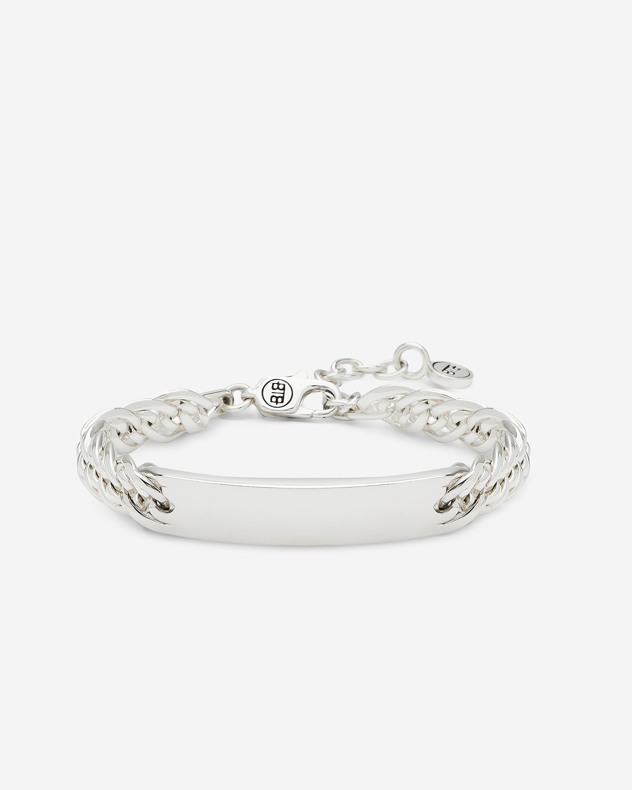 Deze prachtige armband, behoort tot de categorie "Jewel" en is een verfijnde aanvulling op elke sieradencollectie. Draag deze armband alleen voor een elegante uitstraling of combineer met andere polssieraden voor een gelaagde stijl. Perfect voor zowel casual als formele gelegenheden, het voegt altijd een vleugje klasse toe.