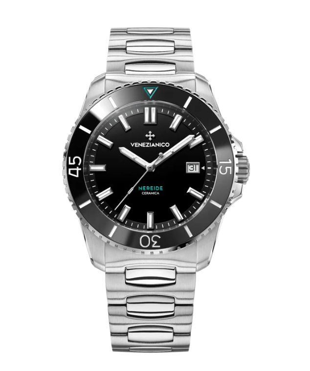 Ons duikhorloge, dat waterdicht is tot een diepte van 200 meter, is vernoemd naar een van de laatste wonderen van de Venetiaanse scheepvaarttechnologie: de onderzee&euml;r Nereide. Dit uurwerk is namelijk ontworpen om grote spanningen te weerstaan, waardoor het bijzonder geschikt is voor watersporters.