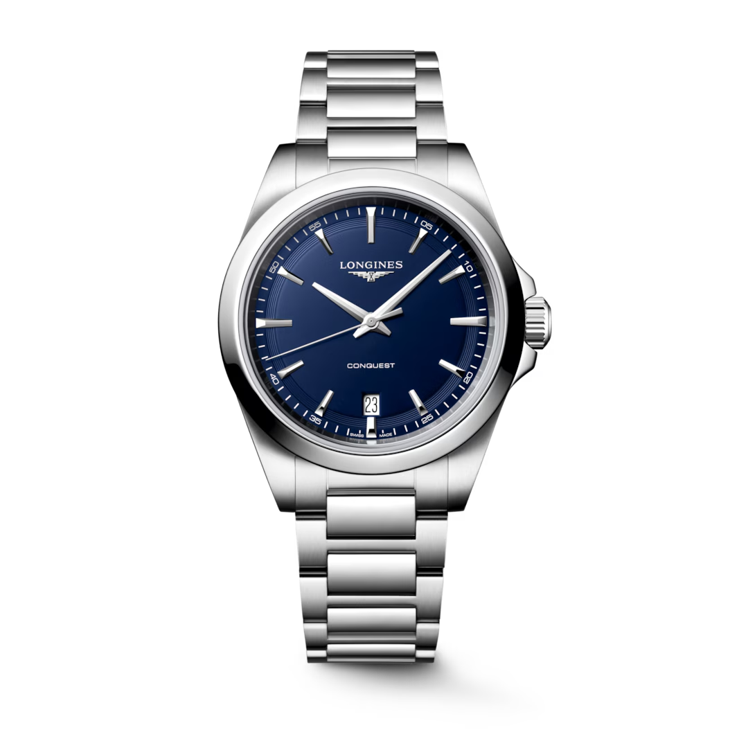 De Longines Conquest L37504926 horloge is een elegant polshorloge van roestvrij staal, met een zilverkleurige band en een behuizing van 38 mm. Dit horloge heeft een datumfunctie. Draag het bij formele en zakelijke gelegenheden voor een verfijnde uitstraling. Een perfecte aanvulling op zowel stijlvolle als professionele outfits.