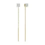 Deze prachtige stud oorbellen, modelnummer SJ-E45MMRD-CZ-YG, zijn een verfijnde aanvulling voor elke juwelenverzameling. Het minimalistische ontwerp maakt ze perfect voor dagelijks gebruik of speciale gelegenheden. Draag ze alleen voor een subtiele elegantie of combineer met andere sieraden voor een gedurfde look. Een veelzijdige keuze die stijl en klasse uitstraalt.