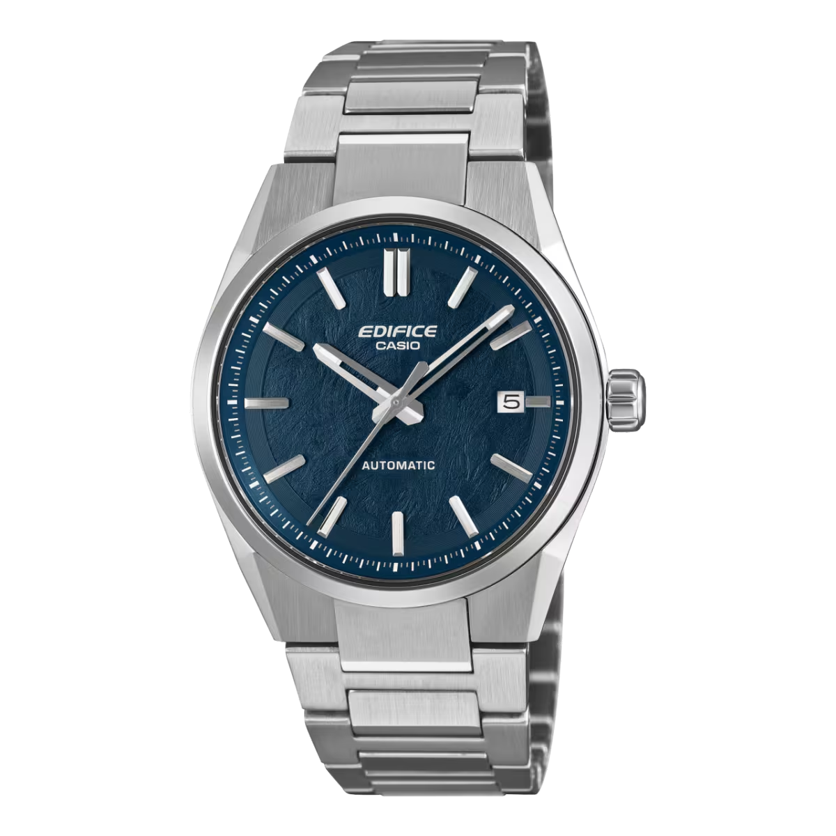 CASIO EDIFICE presenteert een EFK-110D horloge, de favoriet van de sportwagenliefhebber. Deze automatische schoonheid met drie wijzers brengt verfijnde, geraffineerde stijl om je pols. Het sportieve, maar verfijnde horlogeontwerp heeft een slanke, compacte kast van slechts 38 mm en een wijzerplaat met rijke textuur die is gemaakt met een speciale elektrovormtechniek. Het zeer transparante, krasbestendige saffierglas zorgt voor een heldere aflezing, terwijl de verhoogde indexen en de scherpe lunette en kast het dynamische, maar verfijnde ontwerp compleet maken. Het automatische uurwerk, gemaakt in Japan, biedt een gangreserve van ongeveer 42 uur. Met een doorzichtige achterkant van de kast die de nauwgezette beweging van het uurwerk laat zien, zul je de unieke aantrekkingskracht van een mechanisch horloge echt begrijpen. Dankzij de waterbestendigheid tot 10 bar kun jij je richten op spannende dingen, zoals buitenactiviteiten, watersporten of gewoon genieten van je dagelijkse bezigheden.