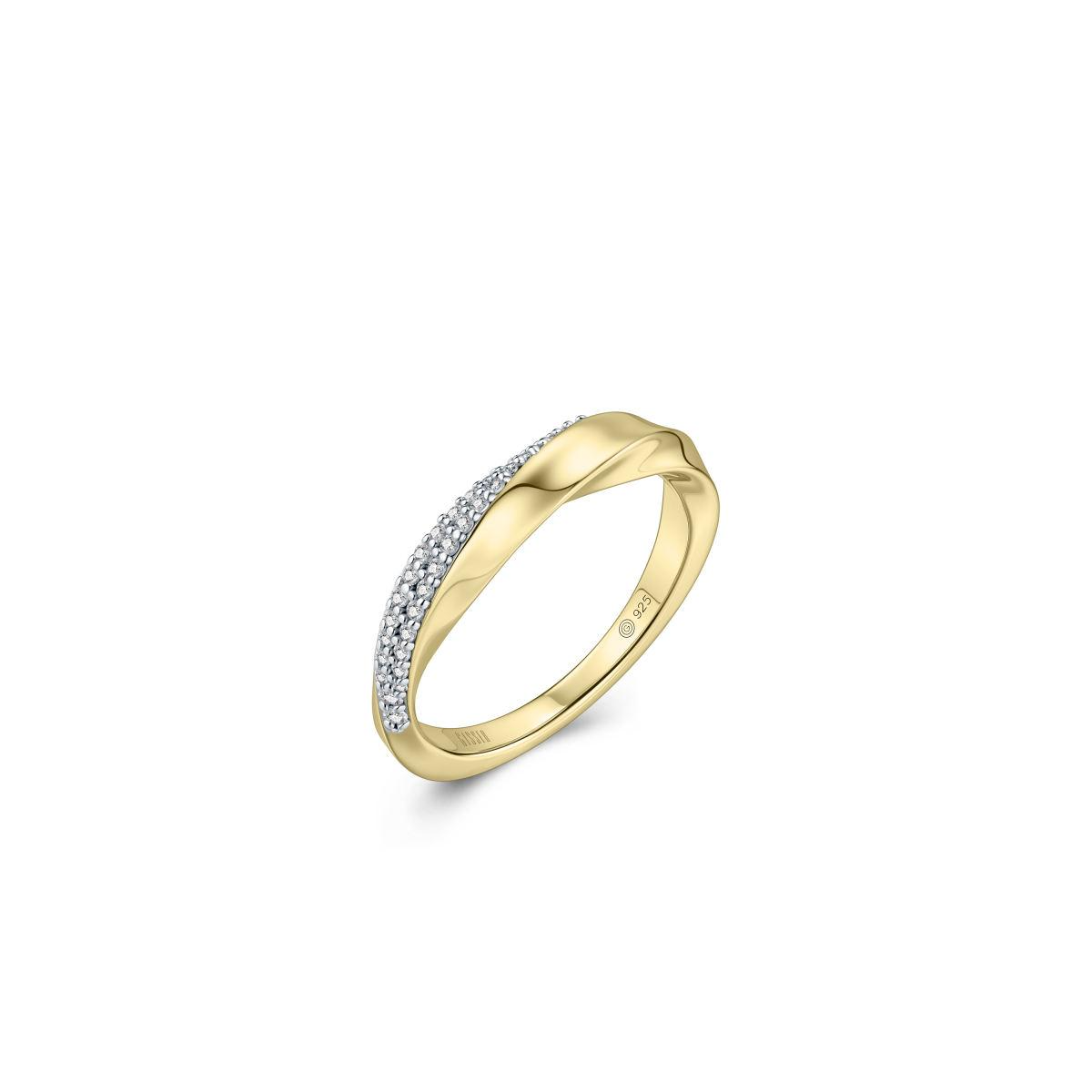 De Gisser R508Y Zilver Verguld Ring is een elegante ring met zirkonia's en een draai erin. Perfect voor elke gelegenheid.