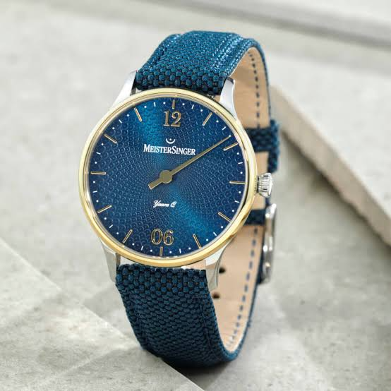 MeisterSinger Yaara staal/ blauw met kwarts uurwerkl.