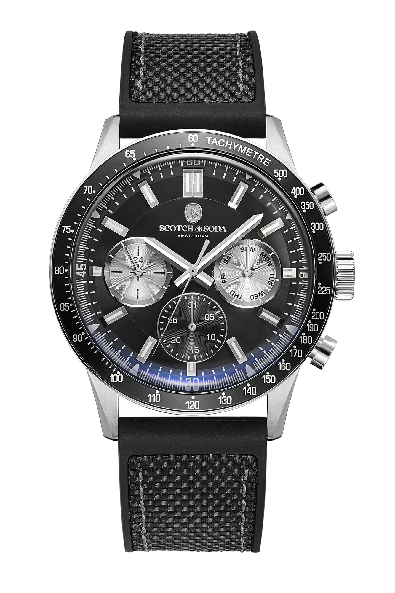 Stoer, stijlvol en klaar voor elke dag: het Scotch & Soda SSM-105A herenhorloge. Dit multifunctionele quartz horloge combineert een strakke zwarte stalen kast (43 mm) met een comfortabele zwart leren band. Met handige functies voor dag, datum en 24-uursweergave, krasbestendig mineraalglas en een waterdichtheid tot 100 meter (10 ATM) haal je een modieuze &eacute;n robuuste eyecatcher in huis.