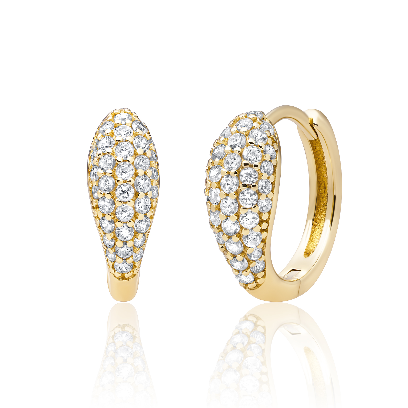 De Bold Fuse Small Huggies - Goud - CZ van modelnummer EAG50 zijn vergulde oorringen van 925 sterling zilver, hypoallergeen en nieuw. Perfect voor dagelijks gebruik en speciale gelegenheden. Combineer ze met andere gouden sieraden voor een stijlvolle look. Draag ze met gemak dankzij hun comfortabele ontwerp. Een onmisbare aanvulling op uw juwelencollectie.