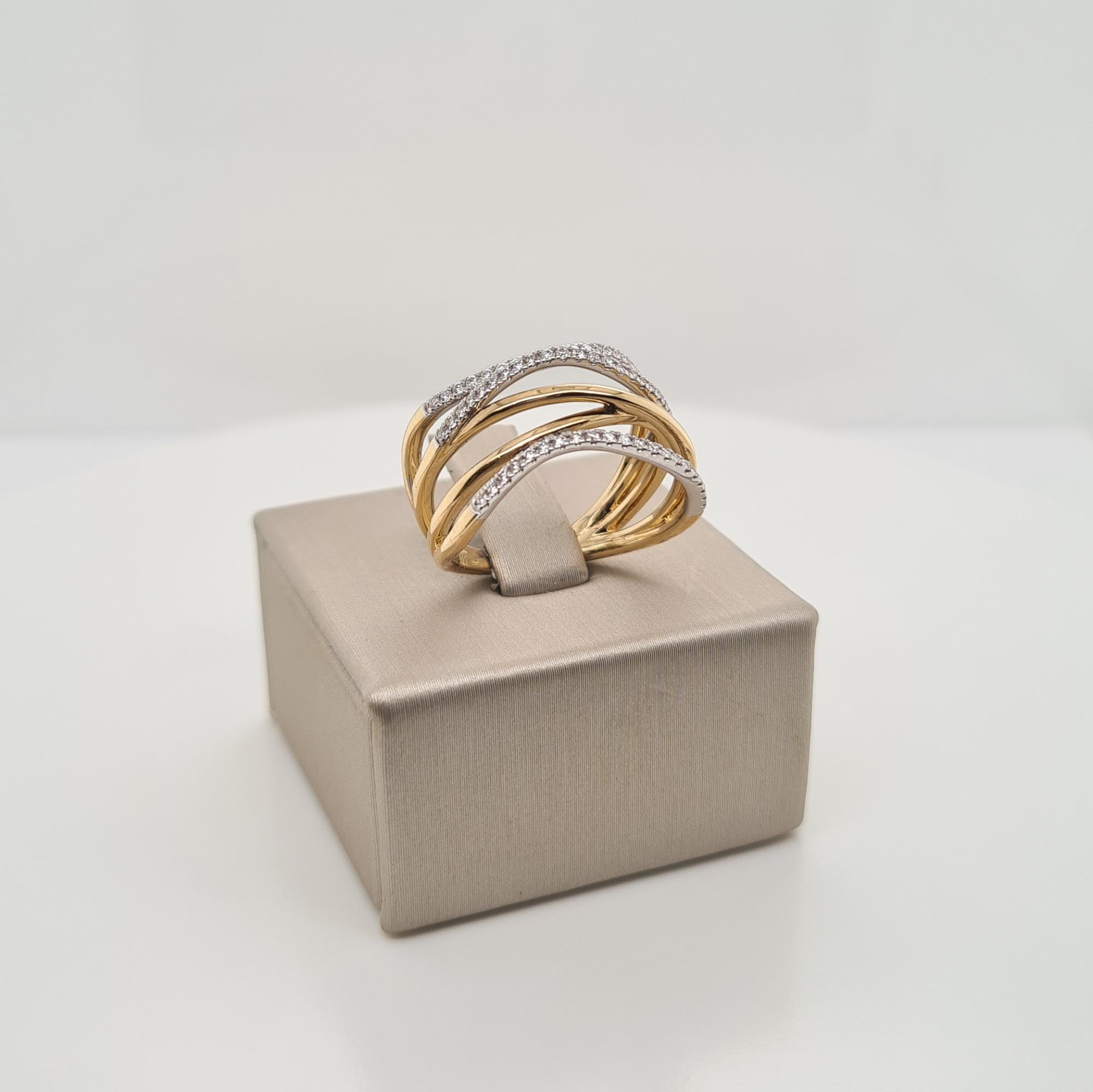 14krt gouden ring met diamant