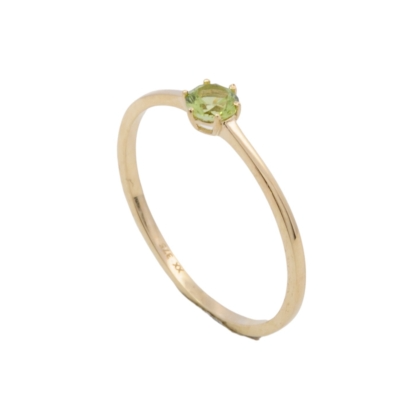 Der Ring Gold 375 mit Modellnummer 673039052 enth&auml;lt einen funkelnden Peridot-Stein, gehalten von einer 6er-Krappenfassung. Dieser elegante Ring ist ideal f&uuml;r den t&auml;glichen Gebrauch. Tragen Sie ihn zu informellen Anl&auml;ssen oder als dezenten Blickfang zu Ihrem Alltagsoutfit. Perfekt, um Ihrem Look einen Hauch von Glamour zu verleihen.