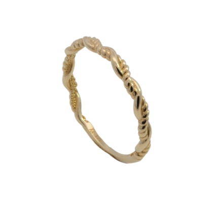 Der Ring Gold 333 gekordelt, Modellnummer 679595056, geh&ouml;rt zur Kategorie JEWEL und ist ein eleganter Ring in Gr&ouml;&szlig;e 56. Perfekt f&uuml;r den normalen Anlass, verk&ouml;rpert er klassische Sch&ouml;nheit. Tragen Sie diesen Ring als elegantes Accessoire, um Ihrem Alltagslook einen Hauch von Raffinesse zu verleihen. Perfekt f&uuml;r jeden Tag und jede Gelegenheit.