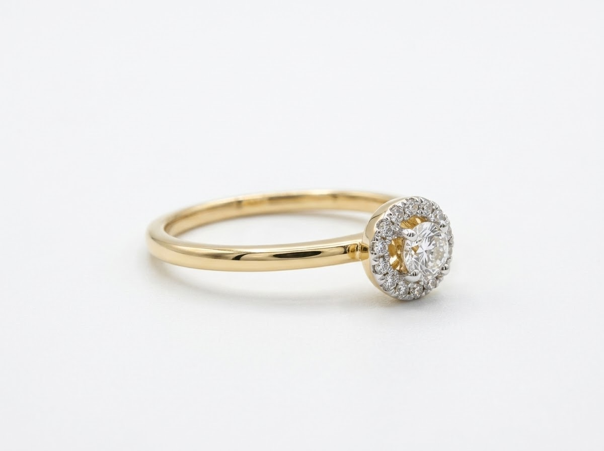 Verlovingsring 18 karaat geel en wit goud + 0.13ct briljant