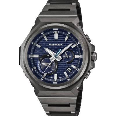 De WRIST WATCH ANALOG met modelnummer GST-B1000BD-2AER is een stijlvol uurwerk met opvallende analoge weergave, stevige behuizing en duurzame materialen. Perfect voor zowel formele als dagelijkse gelegenheden. Draag het om uw pols voor een verfijnde look. Ideaal te combineren met zowel casual als zakelijke outfits om uw stijl te accentueren.