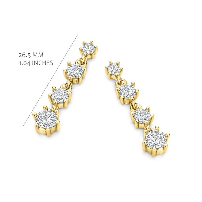 Slingeroorringen met zirconia. De oorringen zijn 2.5 cm lang