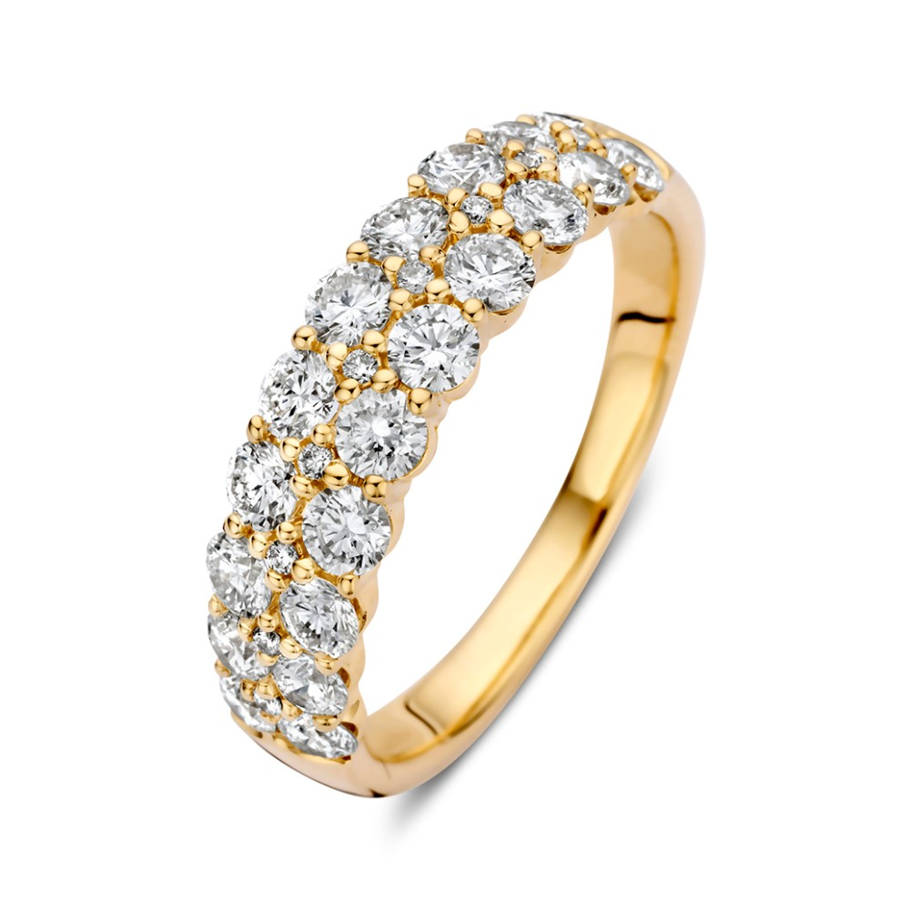 Ring geelgoud briljant 1.45 crt.
14 Karaat Luxe, gouden ring met diamanten in stijlvolle pav&eacute;zetting. Een schitterend plaatje aan de hand!
