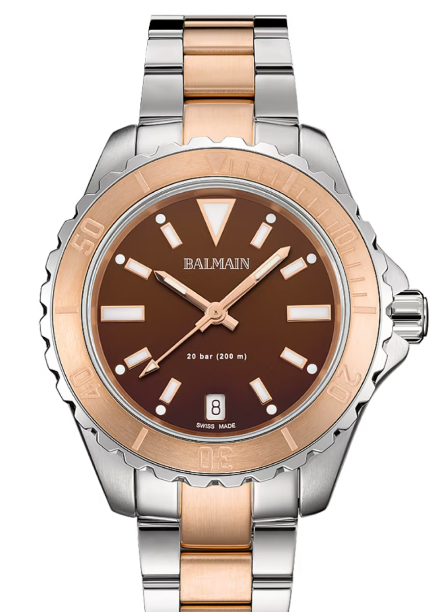 De Balmain Ophrys is een elegant dameshorloge dat vrouwelijke verfijning combineert met een eigentijdse uitstraling. De bruine wijzerplaat vormt een prachtig contrast met de ros&eacute;goudkleurige en zilverkleurige accenten, waardoor een harmonieus en luxueus geheel ontstaat. Ge&iuml;nspireerd door de Parijse haute couture straalt dit uurwerk klasse uit tot in de kleinste details.

De bicolor armband in ros&eacute; en zilver geeft het horloge een stijlvolle, veelzijdige uitstraling. Dankzij deze verfijnde kleurencombinatie laat de Balmain Ophrys zich moeiteloos combineren met diverse juwelen en outfits, van een elegante dagelijkse look tot een bijzondere gelegenheid.

De roestvrijstalen kast met een diameter van 34,50 mm en een slank profiel van 10,00 mm zorgt voor een evenwichtige pasvorm om de pols. Het hoogwaardige saffierglas biedt een uitstekende krasbestendigheid en de Super-LumiNova&reg;-details verbeteren de afleesbaarheid bij weinig licht.

Een stijlvolle creatie waarin Zwitsers vakmanschap en Parijse elegantie samenkomen, perfect voor de vrouw die houdt van subtiele luxe en tijdloze schoonheid.