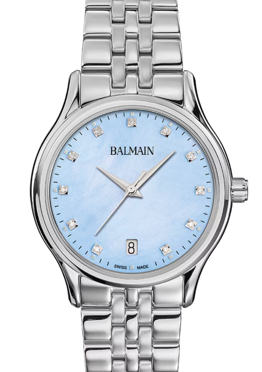 De Balmain Beleganza Lady 32 mm is een elegant dameshorloge dat Zwitserse precisie verenigt met de verfijnde uitstraling van de Parijse haute couture. De lichtblauwe wijzerplaat brengt een frisse, zachte toets in het ontwerp en vormt een prachtig contrast met de zilverkleurige afwerking.

De schitterende diamanten op de wijzerplaat voegen een subtiel vleugje glamour toe en vangen het licht bij elke beweging op een elegante manier. Samen cre&euml;ren de koele zilvertinten, het zachte blauw en de fonkelende edelstenen een harmonieus geheel dat pure klasse uitstraalt.

Met haar kastdiameter van 32 mm heeft dit horloge een verfijnde, vrouwelijke uitstraling om de pols. Het tijdloze ontwerp maakt de Balmain Beleganza Lady bijzonder veelzijdig: een elegante aanvulling op uw dagelijkse garderobe, maar ook een stijlvolle blikvanger bij bijzondere gelegenheden.

Een exclusief uurwerk voor de vrouw die houdt van subtiele schittering, verfijnde details en ingetogen luxe.