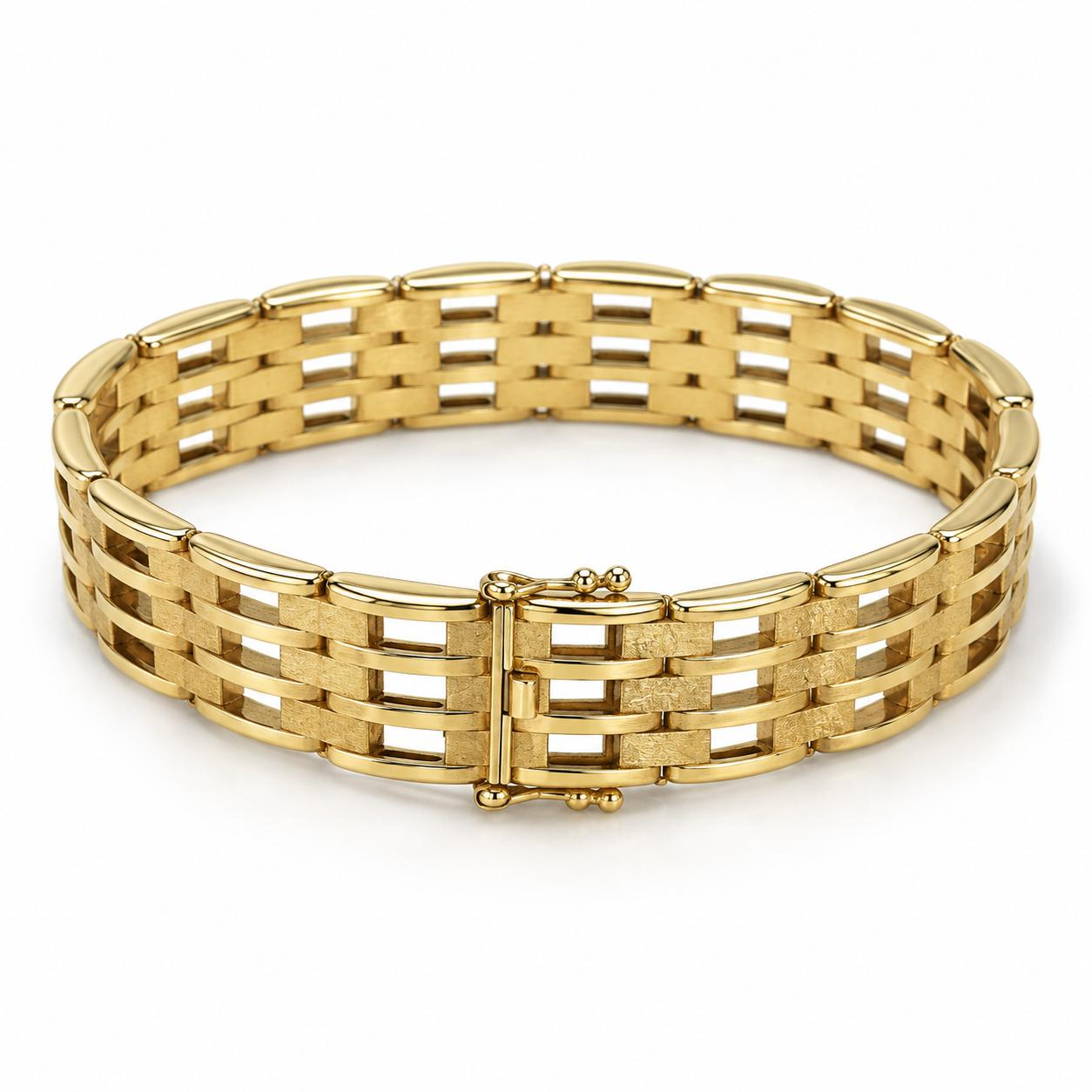 Geelgouden occasion schakel armband, gemaakt van 14 karaat geelgoud.
