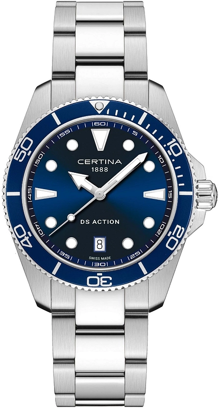 Dit prachtige horloge combineert functionaliteit met een sportieve uitstraling, waardoor het ideaal is voor dagelijks gebruik en zelfs voor het duiken tot 30 bar.

Met een diameter van 40 mm en een hoogte van 11 mm heeft dit horloge de perfecte afmetingen voor een mannelijke pols. De ronde zilverkleurige behuizing van roestvrij staal zorgt voor een robuuste uitstraling, terwijl de blauwe wijzerplaat en saffierglas een vleugje elegantie toevoegen.

De zilverkleurige roestvrij stalen band met vlinder- of vouwsluiting zorgt voor een comfortabele pasvorm en een trendy look. De quartz uurwerk zorgt voor een nauwkeurige tijdaanduiding en datumweergave. 
