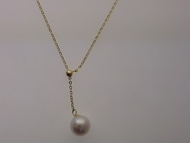 Das Produkt Collier Gold 585 mit SWZP, Modellnummer 488/200175/45, ist eine elegante Halskette aus Gelbgold. Diese Kette hat eine L&auml;nge von 45 cm und ist Teil der Kategorie Schmuck. Tragen Sie dieses zeitlose Collier zu besonderen Anl&auml;ssen oder im Alltag, um jedem Outfit einen Hauch von Eleganz zu verleihen. Perfekt f&uuml;r den stilvollen Auftritt!