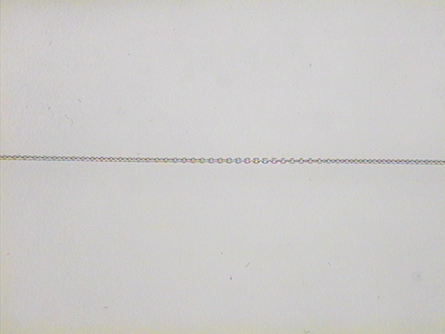Die Collierkette WG 585 Rundanker mit der Modellnummer 6820/45 besteht aus hochwertigem Gold in Wei&szlig;gold-Optik, wiegt 3 g und hat eine Kettenbreite von 0,7 mm. Die L&auml;nge betr&auml;gt 50 cm, ideal, um sie stilvoll und elegant als Statement-Piece oder in Kombination mit anderen Schmuckst&uuml;cken zu tragen. Ein stilvolles Accessoire f&uuml;r jeden Anlass.