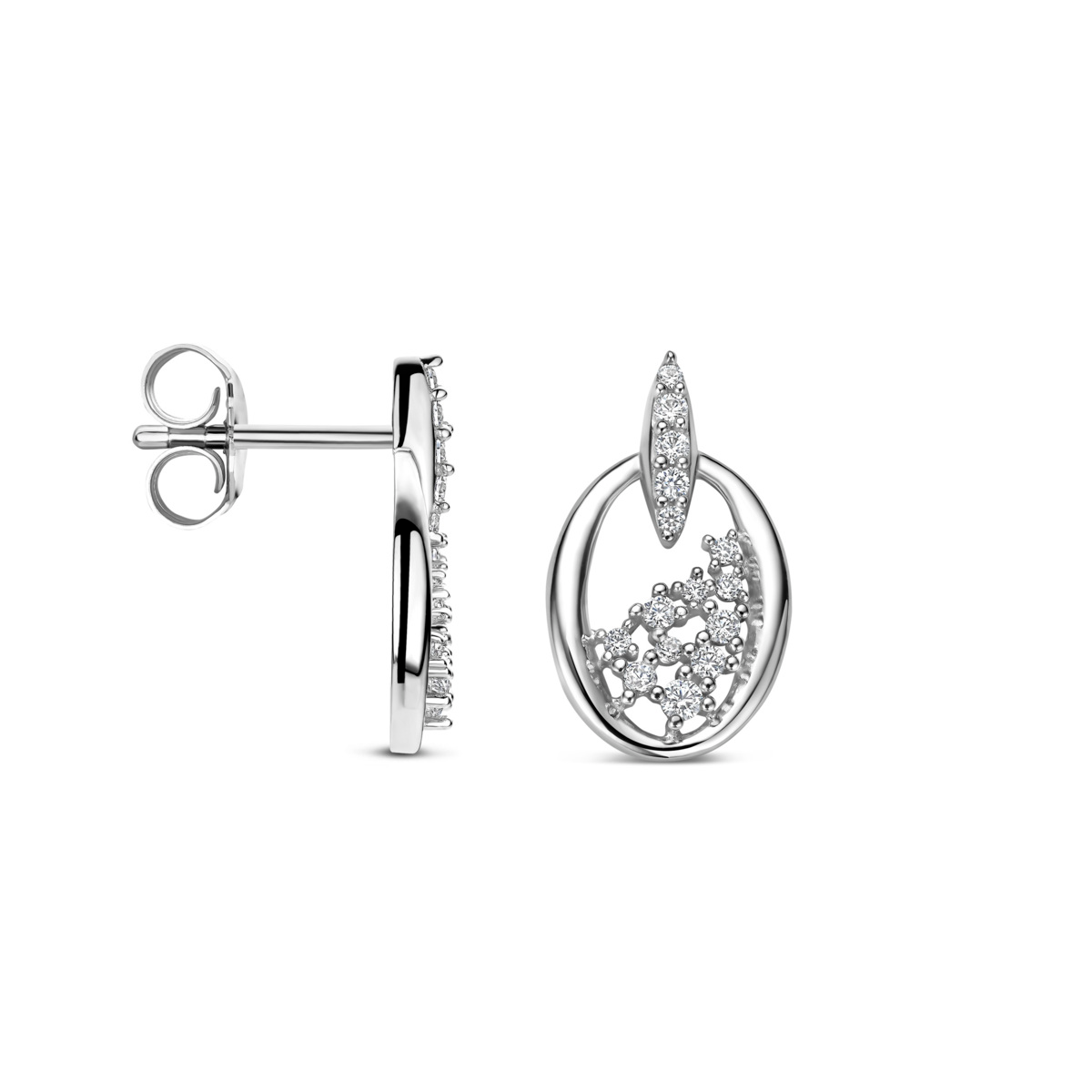 Elegante zilveren oorbellen met Zirkonia draag ze voor een verfijnde, dagelijkse look of bij speciale gelegenheden. Perfect te combineren met andere zilveren sieraden voor een elegante en tijdloze uitstraling.